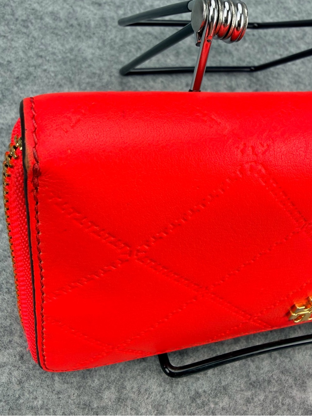 Tory Burch Georgia Zip Continental Wallet Coral Pink Quilted Leather Gold Logo - Picture 5 of 16
